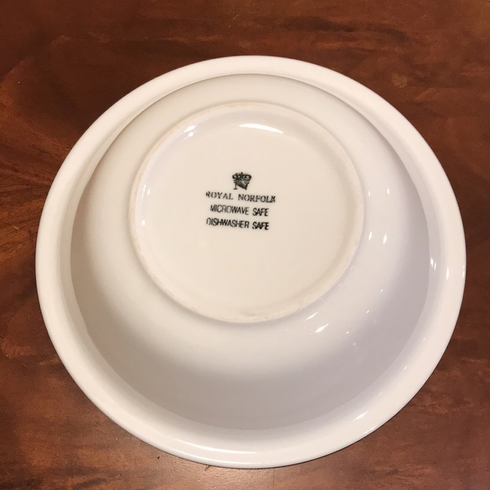 RARE ROYAL NORFOLK Tuscan Style Fruit Coupe Soup Bowl - Picture 6 of 9